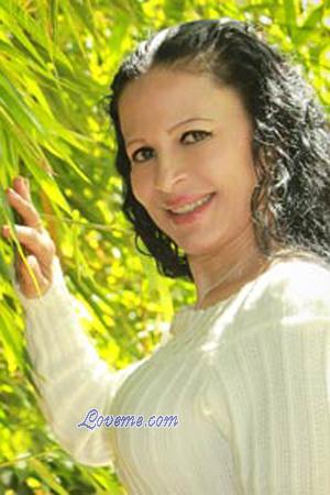 166206 - Maria Elena Idade: 59 - Colômbia