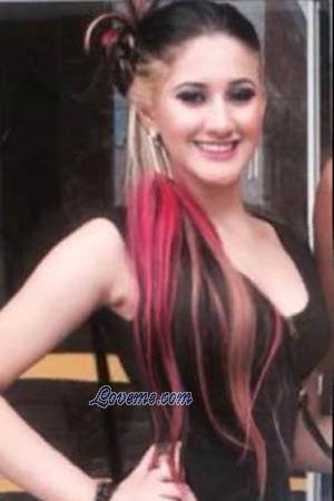 174475 - Gabriella Idade: 26 - Bolivia