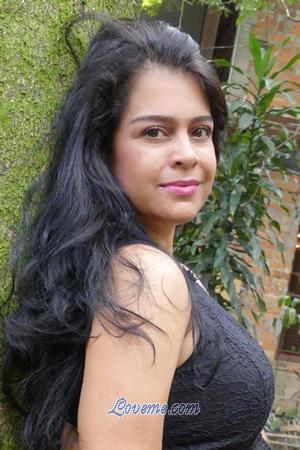 197401 - Astrid Liliana Idade: 40 - Colômbia