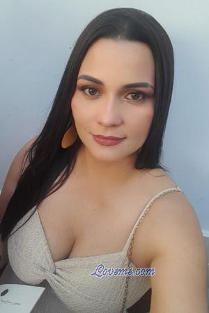 216124 - Zarina Idade: 40 - Colômbia