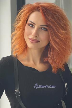223100 - Ekaterina Idade: 40 - Ucrânia