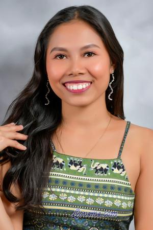 223136 - Lea Idade: 26 - As Filipinas

