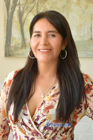 223218 - Ruth Idade: 49 - Peru