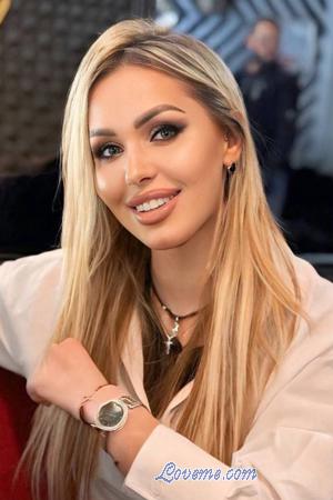 223228 - Alina Idade: 36 - Ucrânia