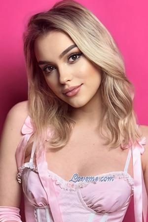 223488 - Kateryna Idade: 22 - Ucrânia