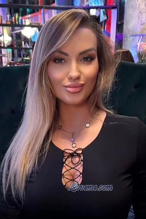223627 - Yana Idade: 37 - Cazaquistão