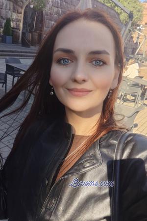 224044 - Evgeniya Idade: 36 - Ucrânia
