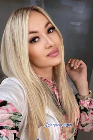 224252 - Svetlana Idade: 35 - Ucrânia