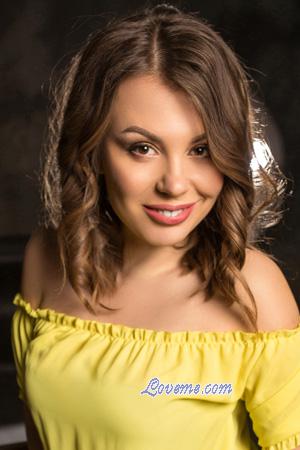 224570 - Elena Idade: 40 - Ucrânia