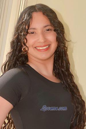 225124 - Scheherazade Idade: 28 - Peru