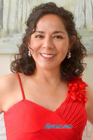 225446 - Pilar Idade: 51 - Peru