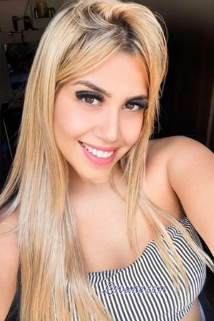 225674 - Emilly Francine Idade: 19 - Brazil