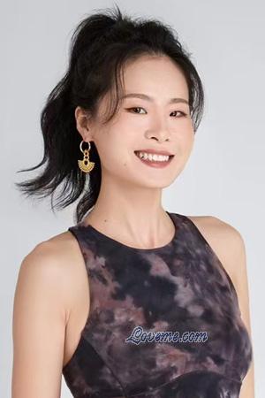 225702 - Jianping Idade: 37 - China