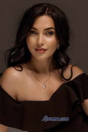 Ladies of Ucr&acirc;nia