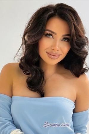 225835 - Iryna Idade: 29 - Ucr&acirc;nia