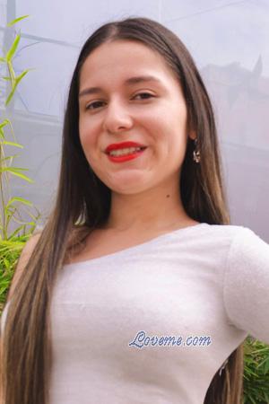 226637 - Sara Idade: 28 - Col&ocirc;mbia