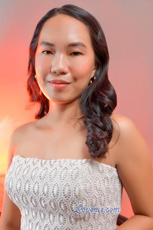 226640 - Nicole Idade: 22 - As Filipinas
