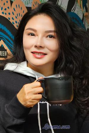 226733 - Lily Idade: 48 - China