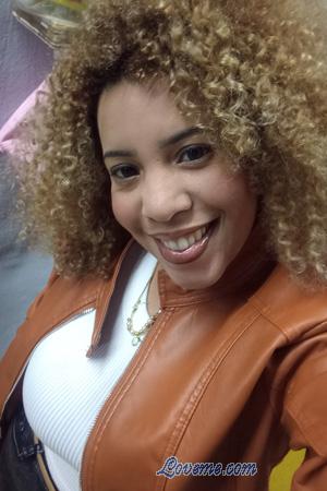 226847 - Isis Idade: 36 - M&eacute;xico