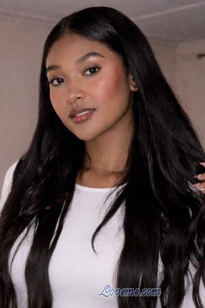 227052 - Erika Idade: 22 - Col&ocirc;mbia