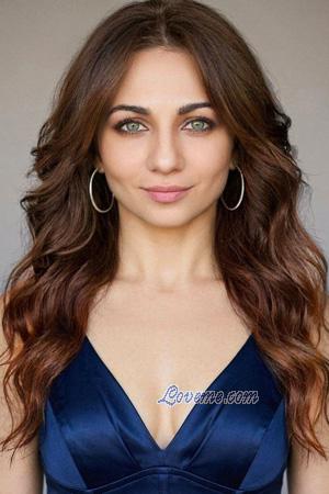 227099 - Olena Idade: 32 - Ucr&acirc;nia