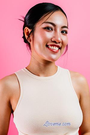 227142 - Kwan Idade: 33 - Tail&acirc;ndia