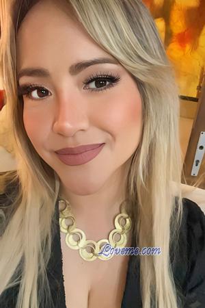 227282 - Joselyn Idade: 36 - Peru