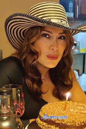 227286 - Yolvy Idade: 46 - Costa Rica