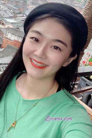 227322 - Meizhu Idade: 37 - China