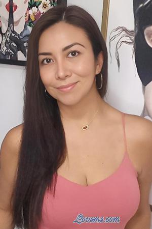 227501 - Natalie Idade: 43 - Peru