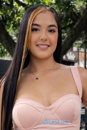 227599 - Fernanda Idade: 24 - Col&ocirc;mbia