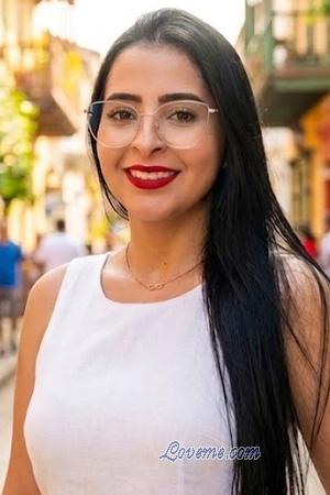227788 - Daniela Idade: 26 - Col&ocirc;mbia