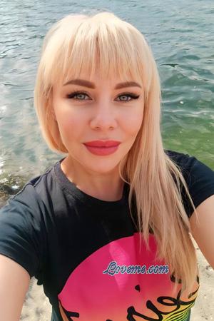 227876 - Marina Idade: 41 - Ucr&acirc;nia