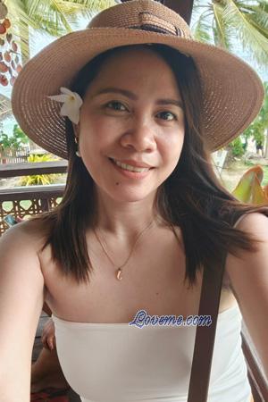 Ladies of As Filipinas
