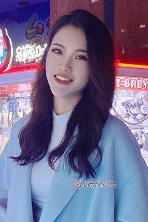 227906 - Shan Idade: 24 - China