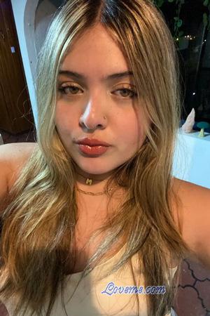 227963 - Mariana Idade: 18 - Costa Rica