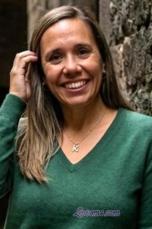 228108 - Daniela Idade: 42 - Venezuela