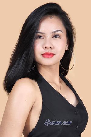 228137 - Maja Jean Idade: 21 - As Filipinas
