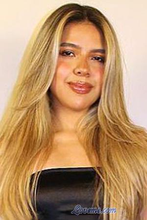 228284 - Daniela Idade: 25 - Costa Rica