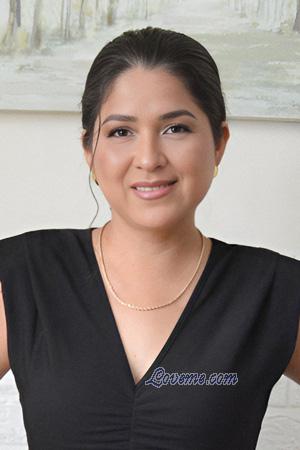 228317 - Mariana Idade: 38 - Peru