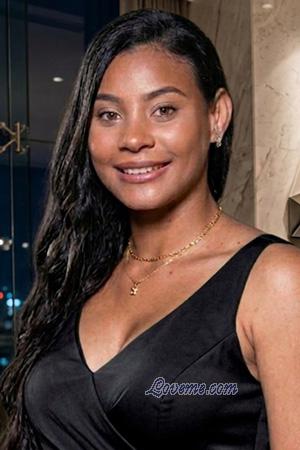 228318 - Nathacha Fernanda Idade: 28 - Dominican Republic