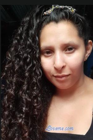 228480 - Karen Idade: 31 - Costa Rica