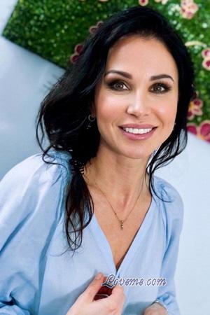 228593 - Iryna Idade: 48 - Ucr&acirc;nia