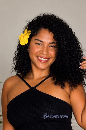 228631 - Yesenia Idade: 35 - Col&ocirc;mbia