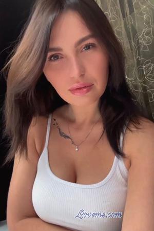 228739 - Viktoriia Idade: 32 - Ucr&acirc;nia