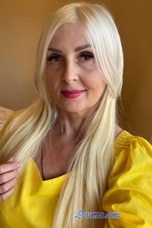 228770 - Svitlana Idade: 63 - Ucr&acirc;nia