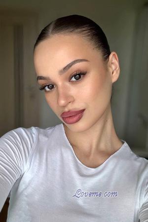 229398 - Anastasiia Idade: 21 - Ucr&acirc;nia