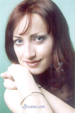 52813 - Lyuba Idade: 29 - Russia