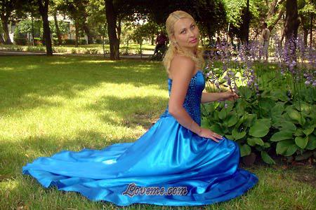 63212 - Elena Idade: 37 - Ucrânia