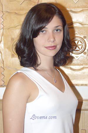 64404 - Natalia Idade: 26 - Ucrânia